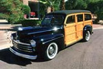 1947 FORD CUSTOM WOODY WAGON - Front 3/4 - 224510