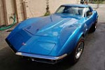 1969 CHEVROLET CORVETTE 350/300 T-TOP COUPE - Front 3/4 - 230146