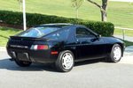 1985 PORSCHE 928S - Rear 3/4 - 230306