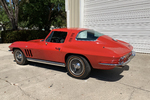 1965 CHEVROLET CORVETTE 327/300 - Rear 3/4 - 231236