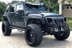 2016 JEEP WRANGLER UNLIMITED CUSTOM SUV - Front 3/4 - 232111