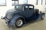 1932 FORD 5-WINDOW CUSTOM COUPE - Rear 3/4 - 232251