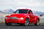 2005 CHEVROLET SSR CONVERTIBLE PICKUP - Front 3/4 - 234004