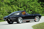 1964 CHEVROLET CORVETTE CUSTOM COUPE - Rear 3/4 - 234709