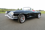 1958 CHEVROLET CORVETTE CUSTOM CONVERTIBLE - Front 3/4 - 235250