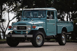 1982 TOYOTA LAND CRUISER FJ45 - Front 3/4 - 235988