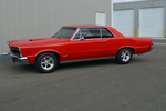 1965 PONTIAC GTO - Front 3/4 - 236661