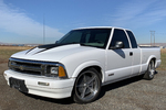 1995 CHEVROLET S-10 CUSTOM PICKUP - Front 3/4 - 237030