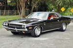 1970 DODGE CHALLENGER R/T SE - Front 3/4 - 237239