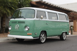1971 VOLKSWAGEN CUSTOM BUS - Front 3/4 - 239965