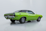 1970 DODGE HEMI CHALLENGER R/T - Rear 3/4 - 240032