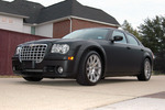 2006 CHRYSLER 300C CUSTOM SEDAN - Front 3/4 - 242660