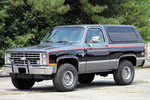 1988 CHEVROLET K5 BLAZER - Front 3/4 - 250144