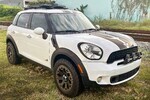 2012 MINI COOPER S COUNTRYMAN CUSTOM SUV - Front 3/4 - 250565