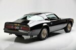 BURT REYNOLDS' 1977 PONTIAC FIREBIRD TRANS AM SE - Rear 3/4 - 251281