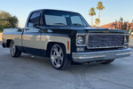1974 CHEVROLET C10 CUSTOM PICKUP - Front 3/4 - 252153