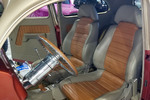 1935 FORD CUSTOM 2-DOOR SEDAN - Interior - 252407