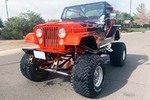1985 JEEP CJ7 CUSTOM SUV - Front 3/4 - 252611