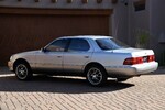 1990 LEXUS LS400 - Rear 3/4 - 254347