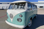 1980 VOLKSWAGEN 23 WINDOW CUSTOM MICROBUS - Front 3/4 - 255237