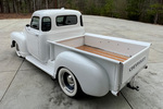 1952 CHEVROLET 3100 5-WINDOW CUSTOM PICKUP - Rear 3/4 - 256692