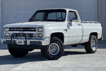 1986 CHEVROLET K10 PICKUP - Front 3/4 - 256717