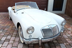 1961 MG MGA ROADSTER - Front 3/4 - 257824