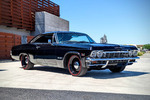 1965 CHEVROLET IMPALA SS CUSTOM HARDTOP - Front 3/4 - 260454