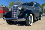 1938 CHEVROLET MASTER DELUXE SEDAN - Front 3/4 - 260645