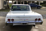 1964 CHEVROLET BISCAYNE 2-DOOR POST - Rear 3/4 - 261737