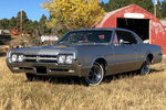 1966 OLDSMOBILE CUTLASS - Front 3/4 - 261768