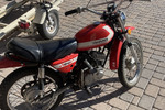 1972 SUZUKI TC90 MOTORCYCLE - Rear 3/4 - 262721