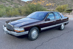 1996 BUICK ROADMASTER CUSTOM - Front 3/4 - 263109