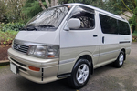 1995 TOYOTA HIACE SUPER CUSTOM LIVING SALOON EX VAN - Front 3/4 - 263156