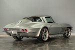 1963 CHEVROLET CORVETTE SPLIT-WINDOW CUSTOM COUPE - Rear 3/4 - 267842