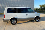 2001 GMC SAFARI MINIVAN - Side Profile - 270773