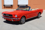 1966 FORD MUSTANG CONVERTIBLE - Front 3/4 - 271265