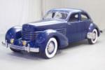 1936 CORD 810 WESTCHESTER SEDAN - Front 3/4 - 49192