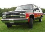 1990 CHEVROLET SUBURBAN STATION WAGON - Front 3/4 - 61082