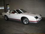 1984 CHEVROLET CAMARO Z/28 COUPE - Front 3/4 - 61713