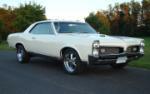 1967 PONTIAC GTO 2 DOOR HARDTOP - Front 3/4 - 66163