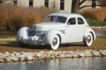 1937 CORD 812 WESTCHESTER SEDAN - Front 3/4 - 81327