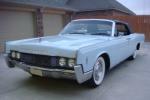 1966 LINCOLN CONTINENTAL 4 DOOR CONVERTIBLE - Front 3/4 - 82367