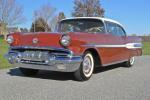 1957 PONTIAC STAR CHIEF 2 DOOR HARDTOP - Front 3/4 - 96536