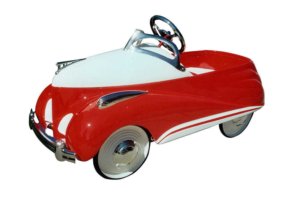 Seldom-seen 1939 Lincoln Zephyr restored pedal car manufactured by