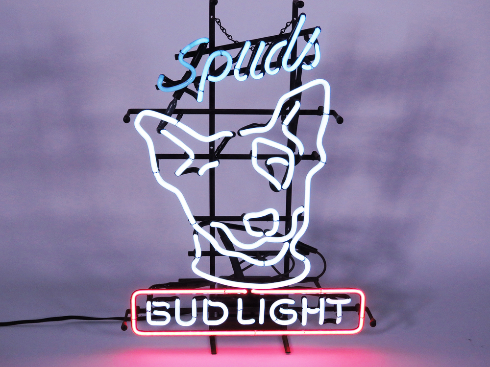 1986 BUD LIGHT NEON SIGN FEATURING SPUDS MCKENZIE - Automobilia