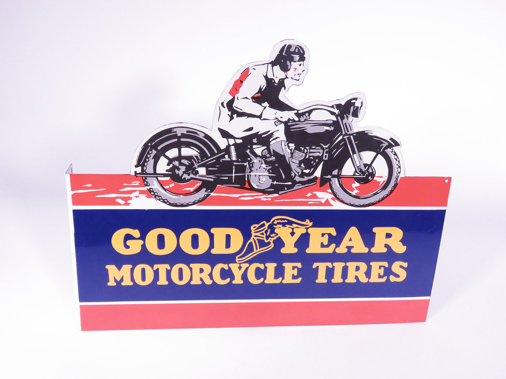 本物　未使用 GOODYEAR Motorcycle tires 琺瑯看板 236479_Auto_Rear_3-4_Web.jpg
