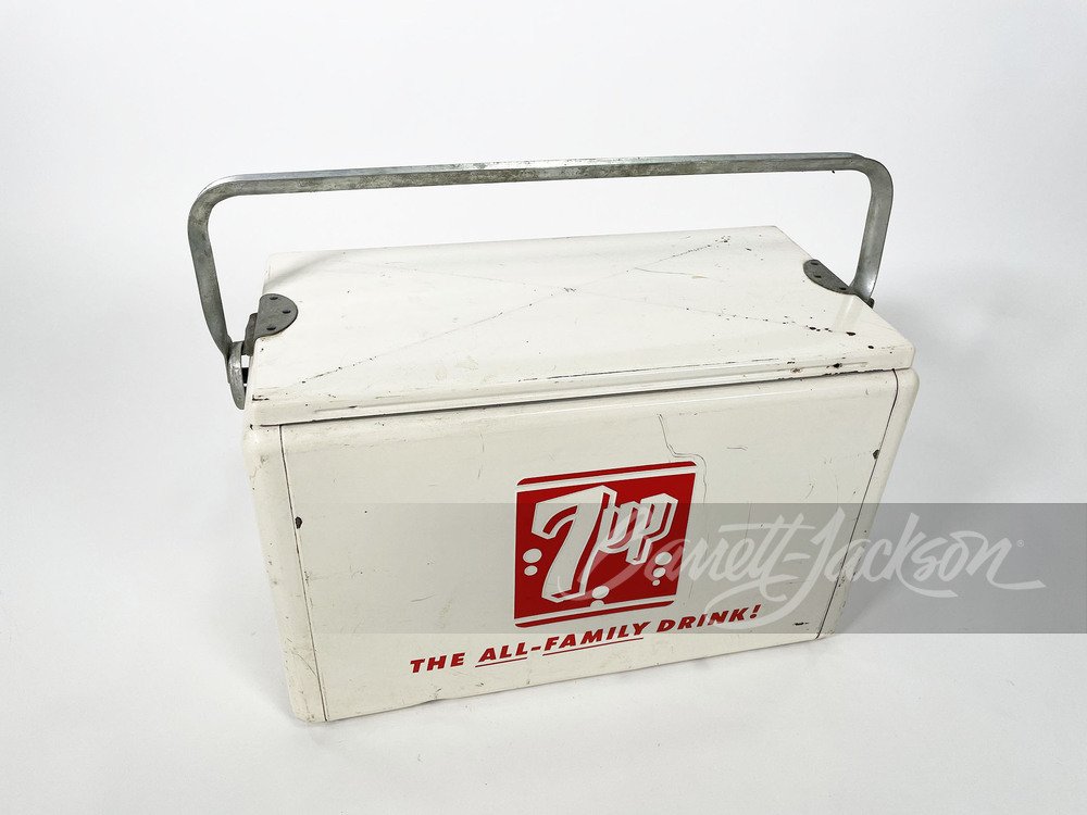 260866_Auto_Front_3-4_Web.jpg