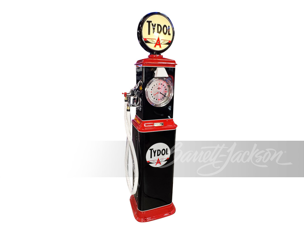 1930 TYDOL ASSOCIATED OIL BENNETT MODEL NO. 150 GAS PUMP