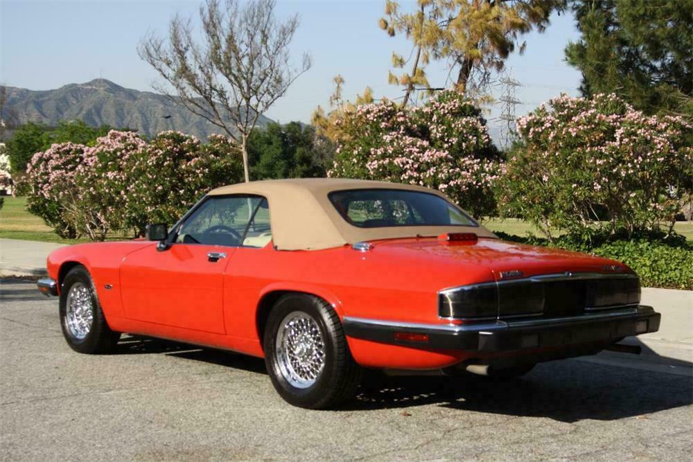 1992 JAGUAR XJS ROADSTER - Vehicle | Barrett-Jackson Auction
